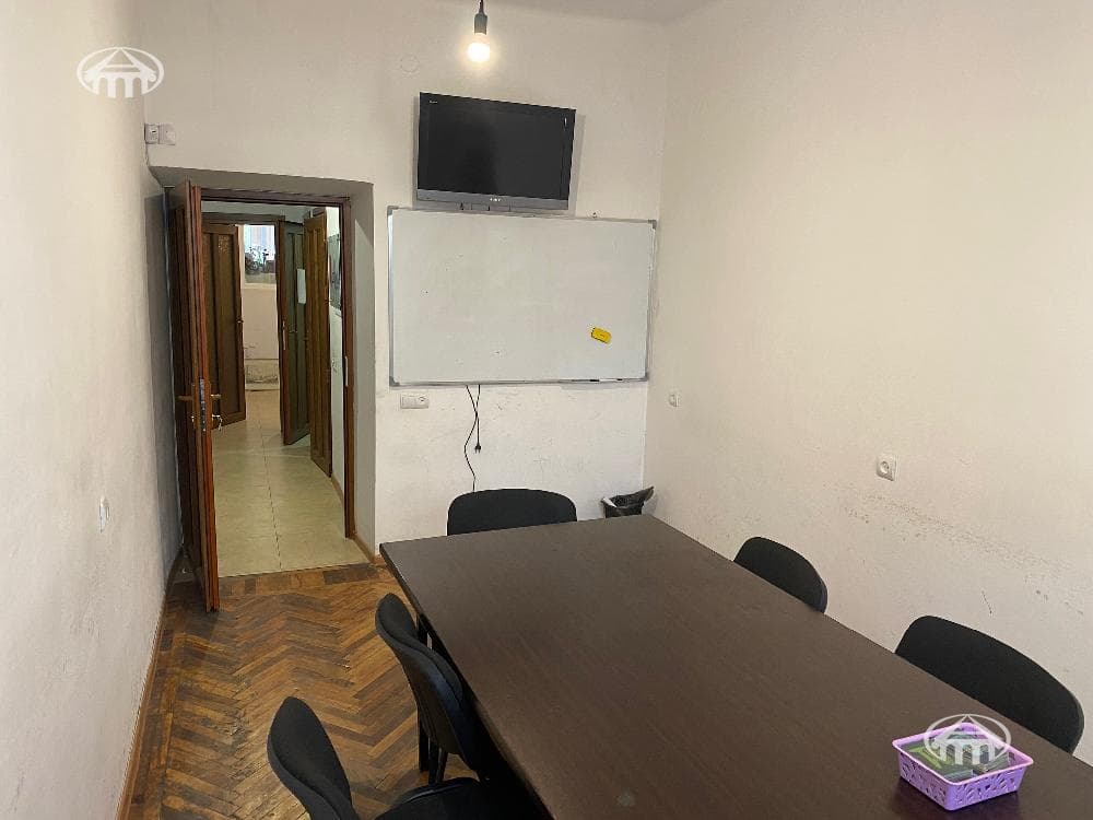 Офис · 71 м² · Кентрон