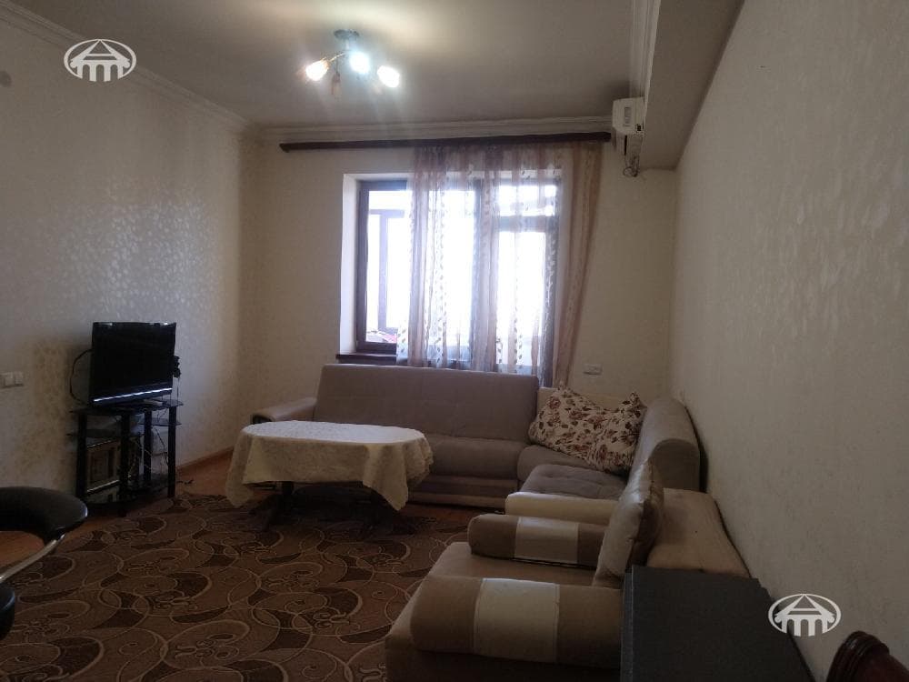 Квартира · 2 комн. · 54 м² · Кентрон
