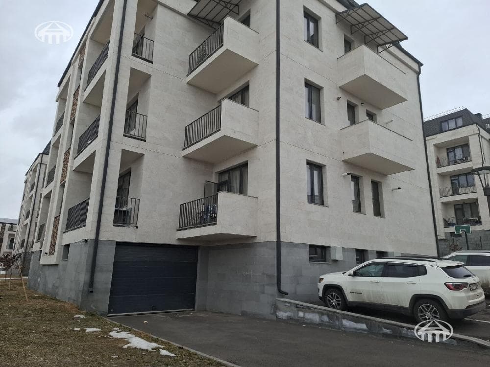 Apartment · 2 rooms · 43 m² · Djrvej