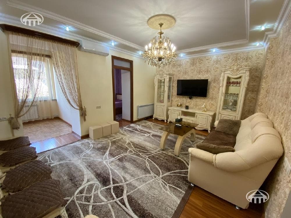 Բնակարան · 3 սեն. · 68 մ² · Կենտրոն