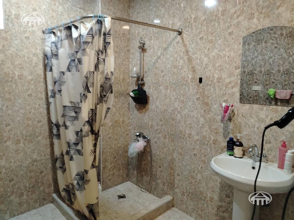 Առանձնատուն · 6 սեն. · 233 մ² · Նոր Նորք