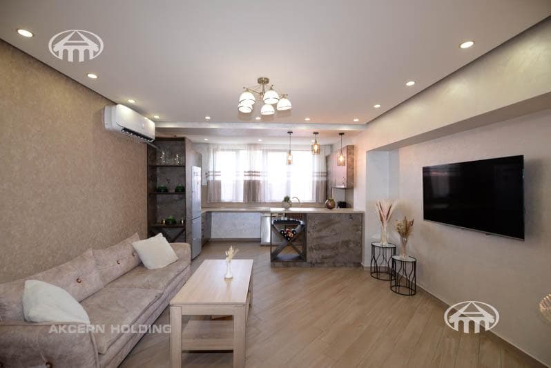 Apartment · 3 rooms · 104 m² · Kentron