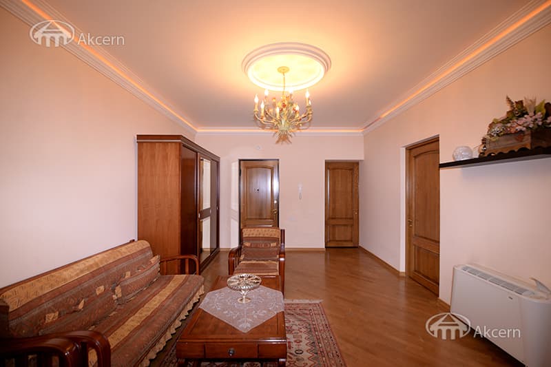 Квартира · 4 комн. · 153 м² · Арабкир