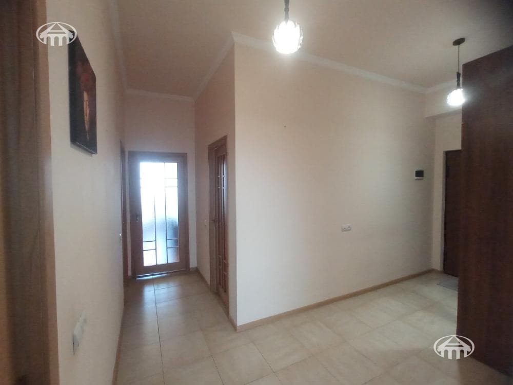 Квартира · 3 комн. · 84 м² · Канакер-Зейтун