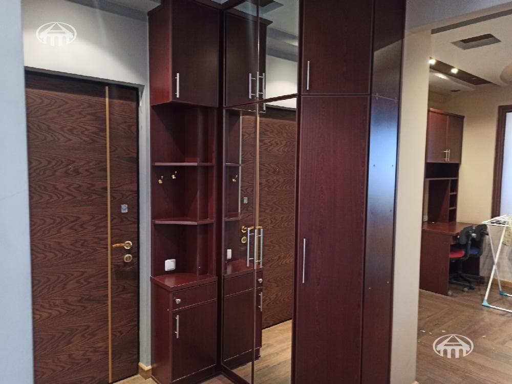Квартира · 3 комн. · 102 м² · Арабкир