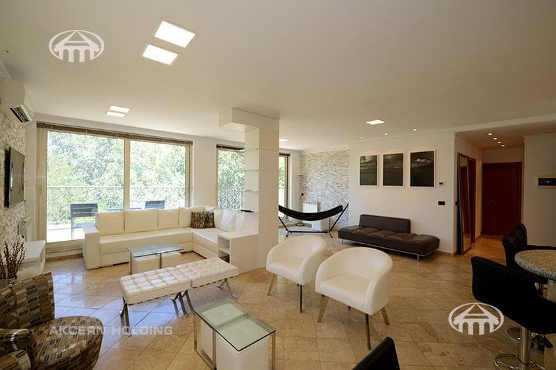 Apartment · 4 rooms · 254 m² · Kentron