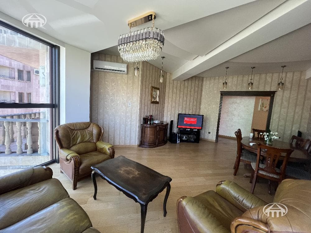 Apartment · 4 rooms · 132 m² · Kentron