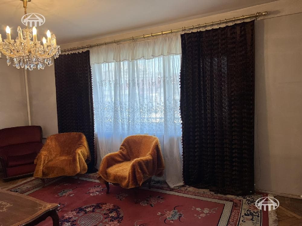 Квартира · 3 комн. · 80 м² · Кентрон
