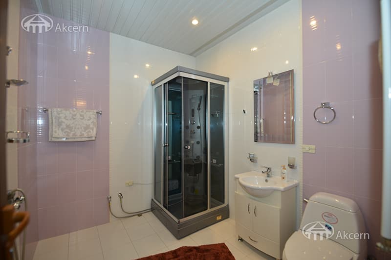 Дом · 7 комн. · 400 м² · Арабкир