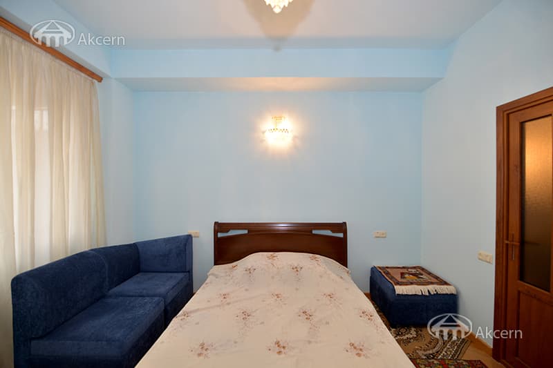 Квартира · 3 комн. · 91 м² · Кентрон