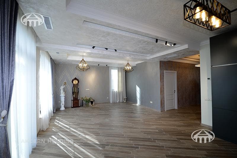 Mansion · 5 rooms · 169 m² · Kanakerawan
