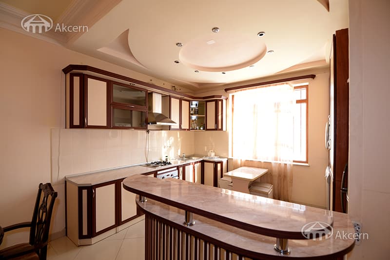 Особняк · 4 комн. · 220 м² · Арабкир