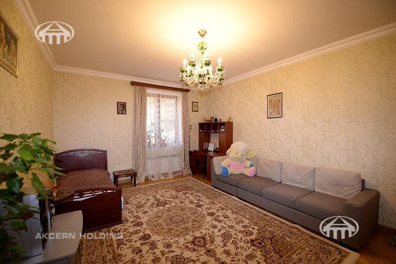 Առանձնատուն · 5 սեն. · 372 մ² · գ․ Առինջ