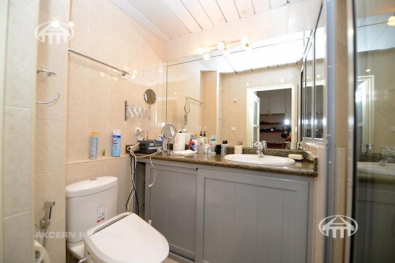 Офис · 270 м² · Кентрон