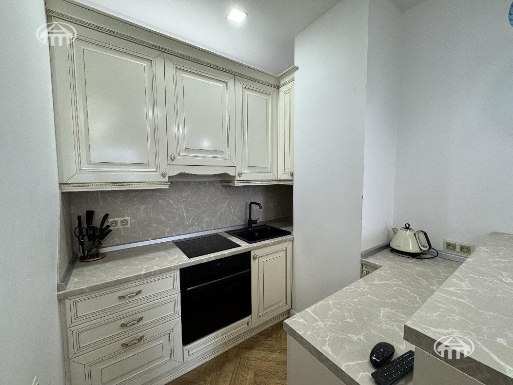 Apartment · 2 rooms · 58 m² · Kentron