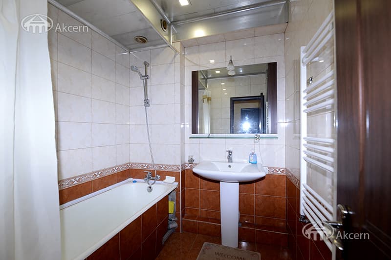 Квартира · 1 комн. · 46 м² · Кентрон