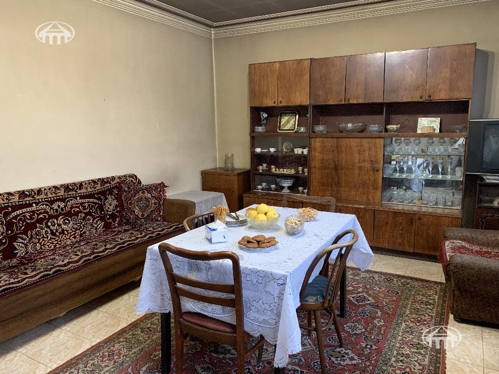 House · 3 rooms · 72 m² · Shengavit