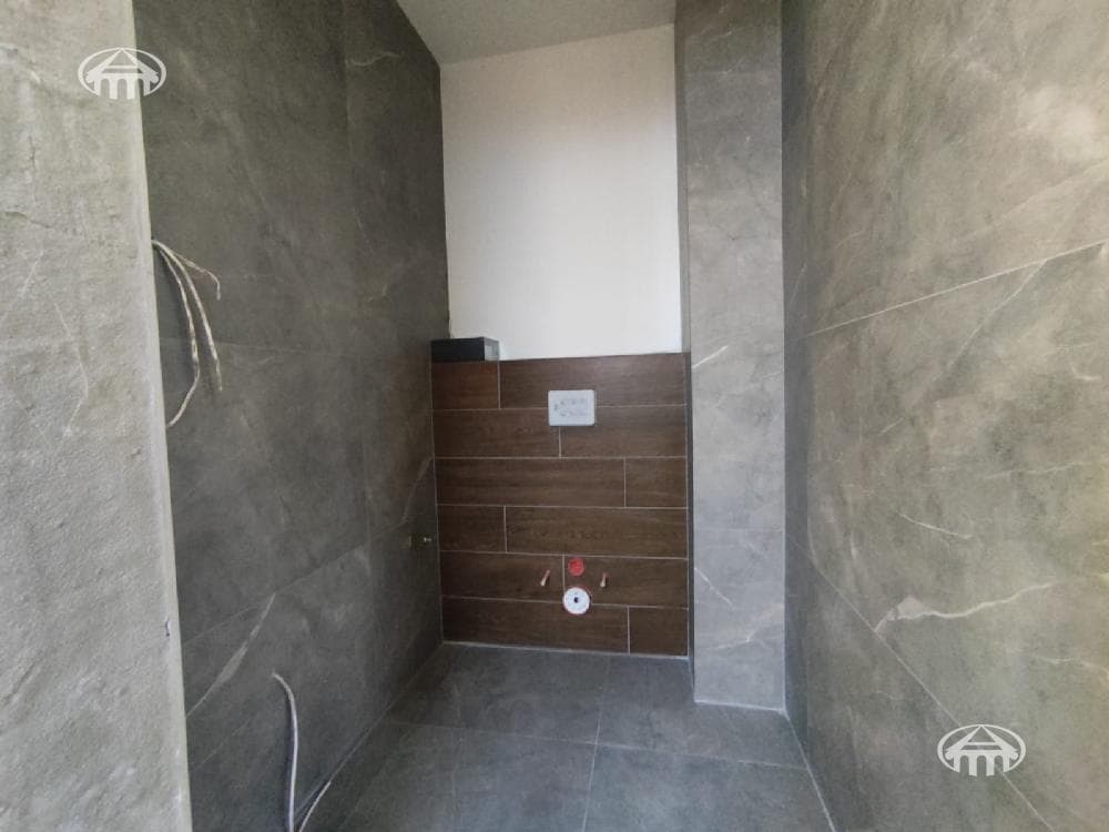 Առանձնատուն · 5 սեն. · 248 մ² · Ավան