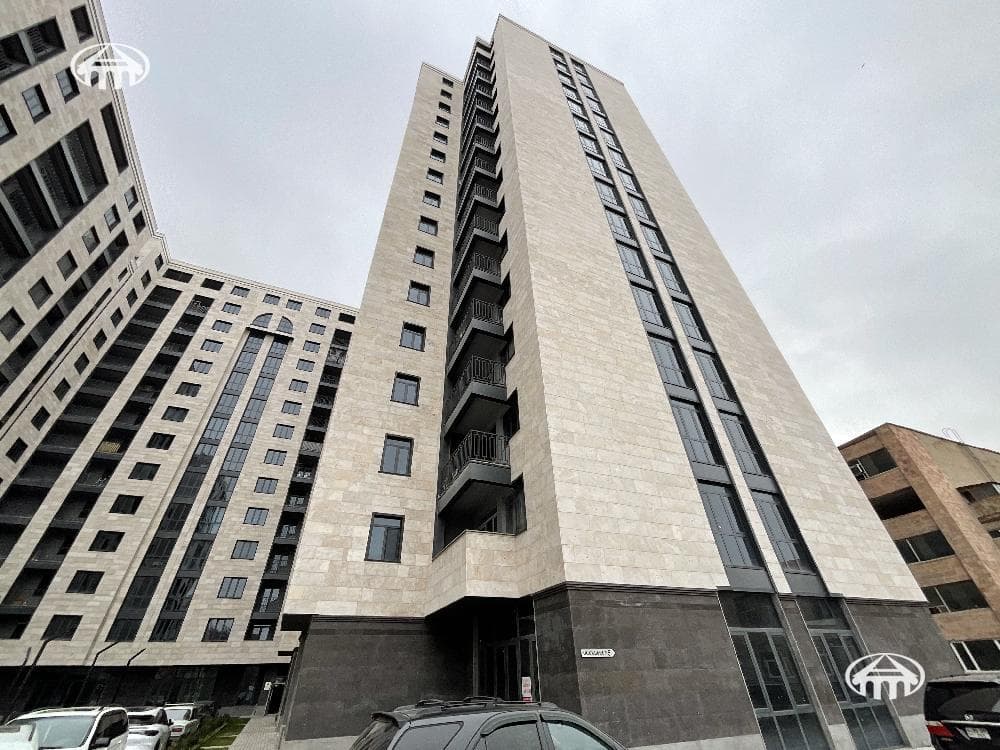 Apartment · 4 rooms · 121 m² · Arabkir