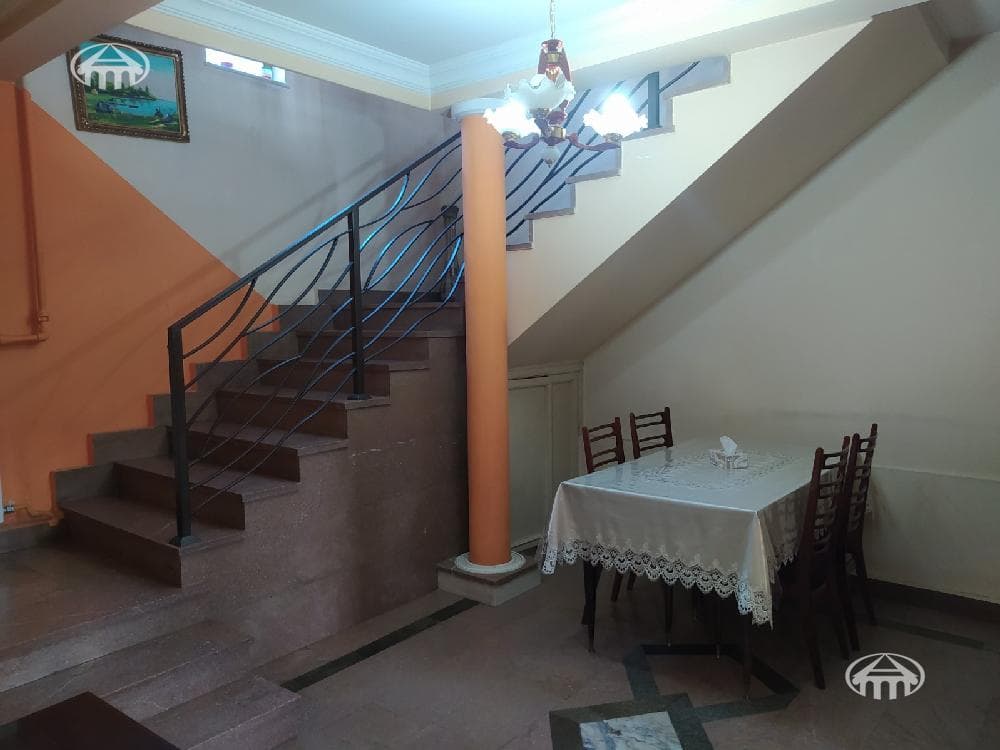 Дом · 5 комн. · 240 м² · Малатия-Себастия