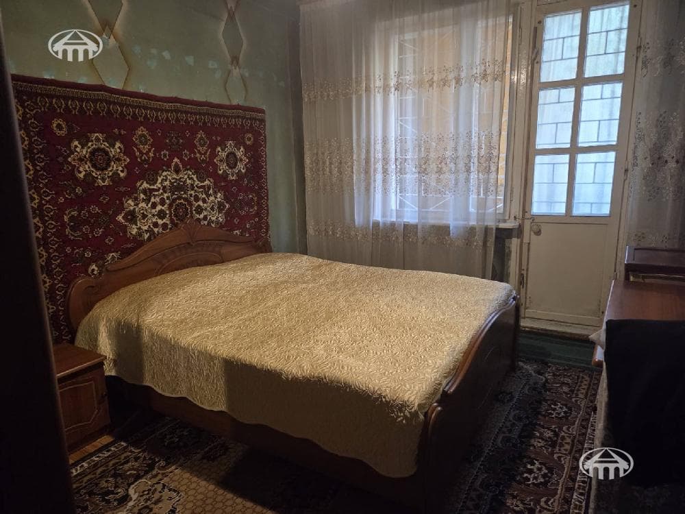 Apartment · 3 rooms · 77 m² · Kentron