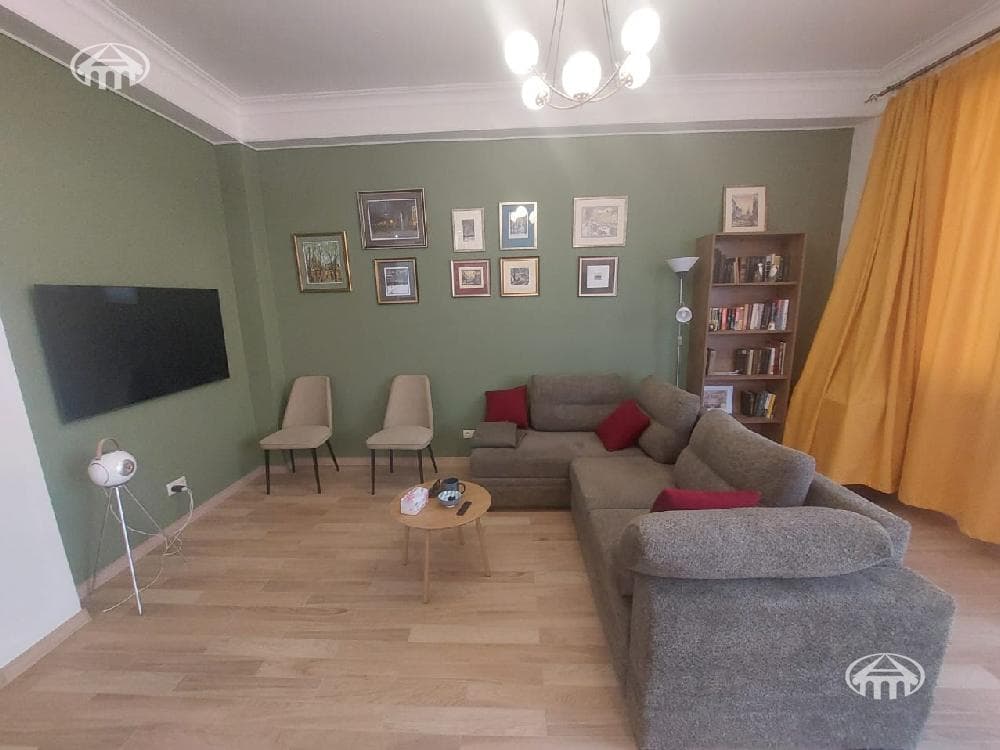 Townhouse · 4 rooms · 121 m² · Nairi