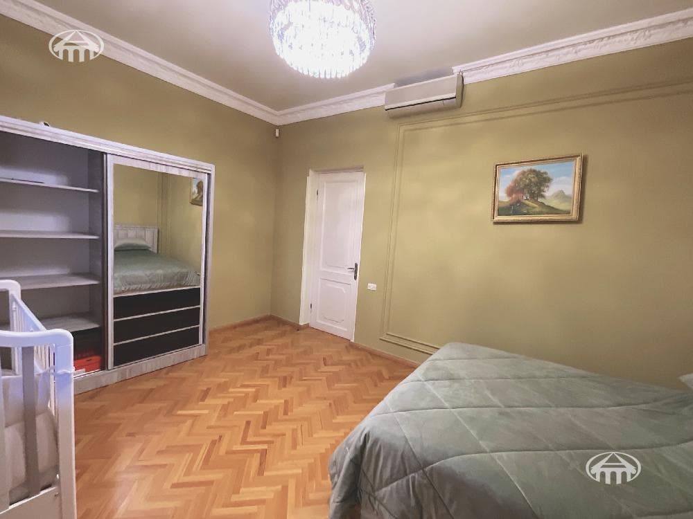Mansion · 9 rooms · 680 m² · Arabkir — photo 13 / 47