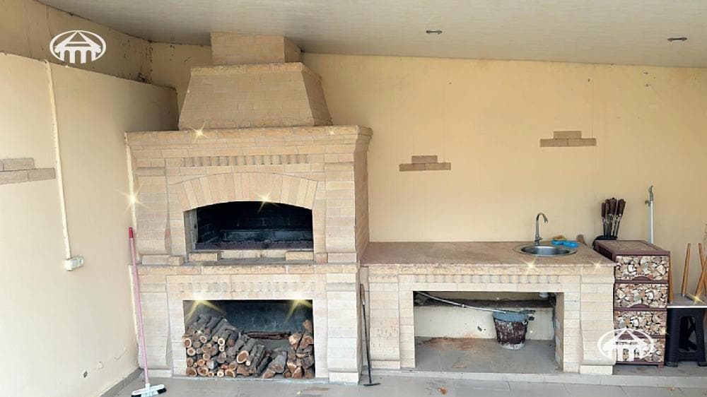 Mansion · 4 rooms · 255 m² · Ashtarak