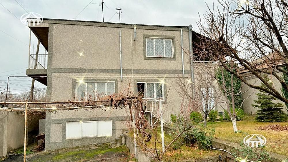 Mansion · 4 rooms · 255 m² · Ashtarak