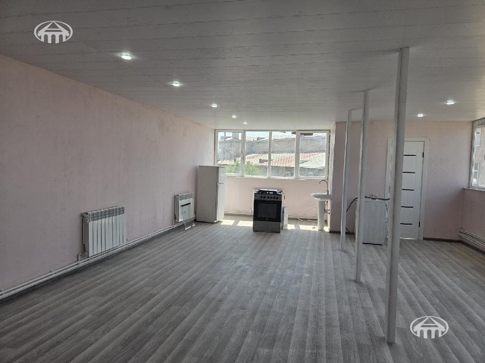 Mansion · 7 rooms · 284 m² · Kanaker-Zeytun
