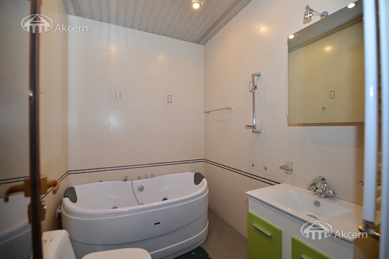 Дом · 7 комн. · 400 м² · Арабкир