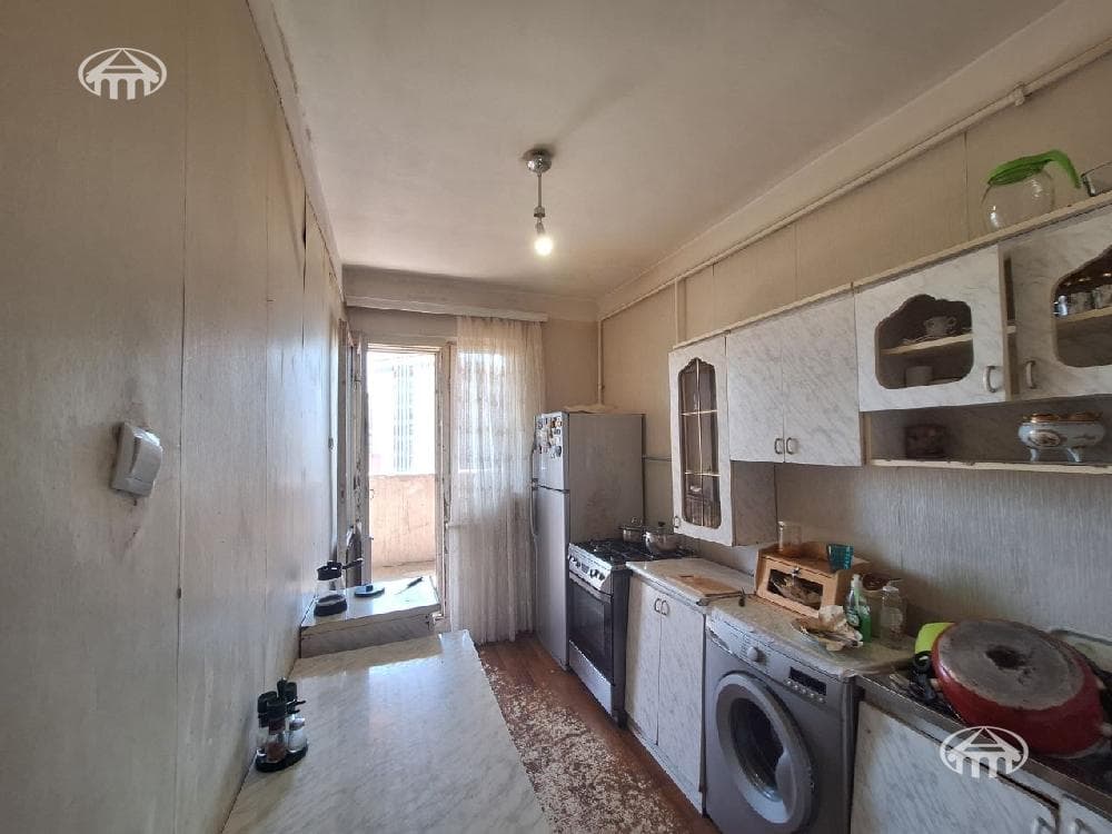 Квартира · 3 комн. · 76 м² · Кентрон