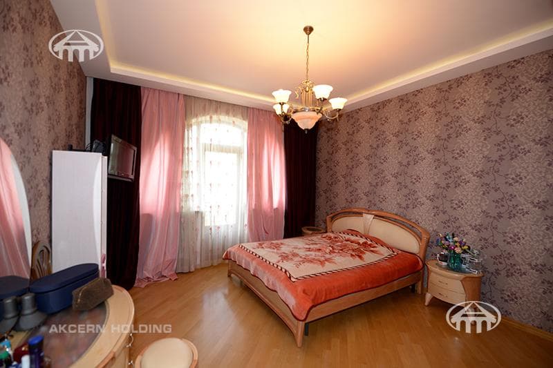 Особняк · 6 комн. · 586 м² · Норк-Мараш