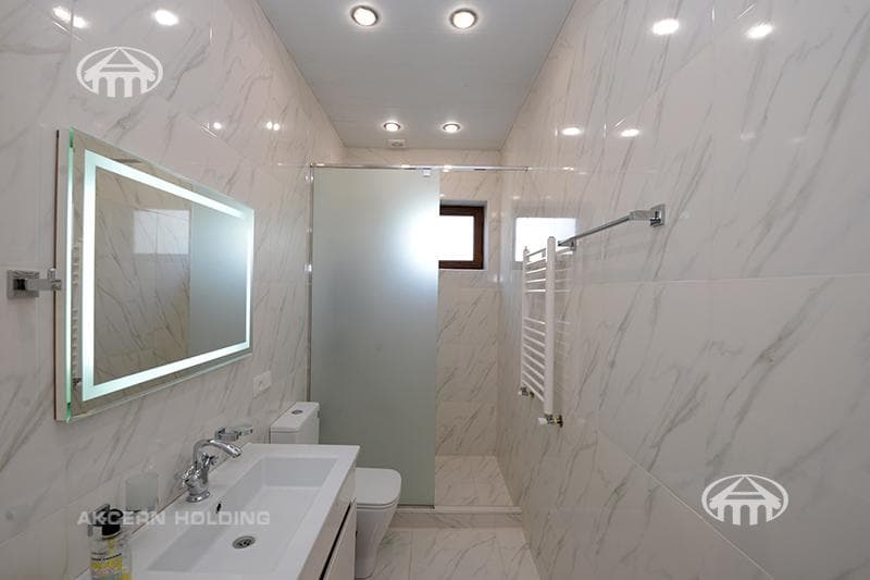 Квартира · 4 комн. · 92 м² · Аван