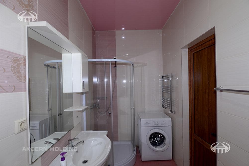 Квартира · 3 комн. · 120 м² · Кентрон