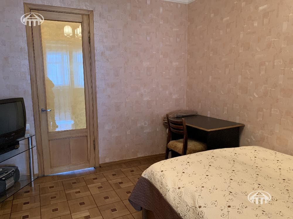 Квартира · 4 комн. · 110 м² · Арабкир