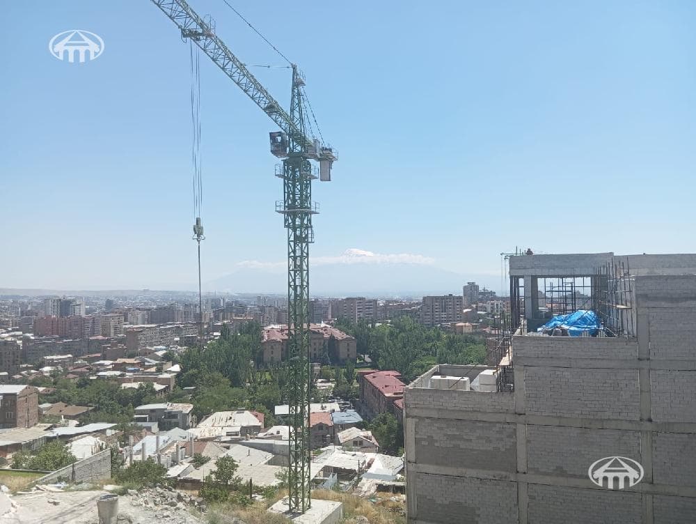 Office · 300 m² · Kentron