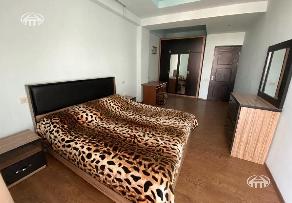 Apartment · 2 rooms · 80 m² · Ajapnyak