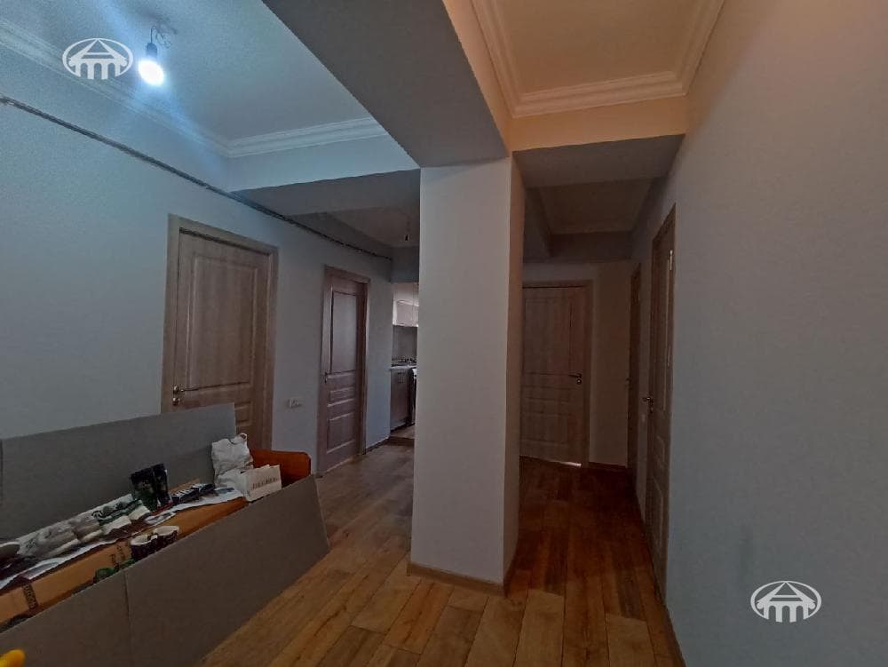 Квартира · 3 комн. · 80 м² · Шенгавит