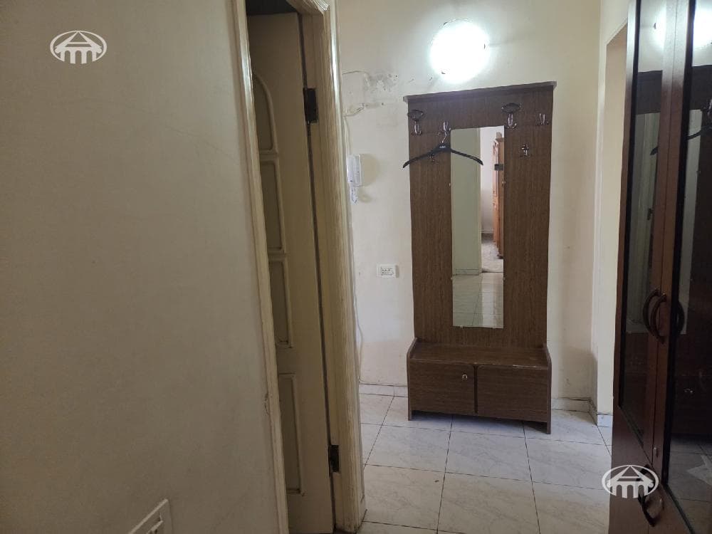 Apartment · 2 rooms · 74 m² · Kentron