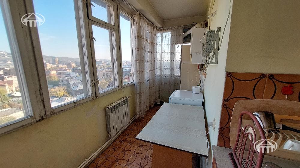 Квартира · 3 комн. · 153 м² · Кентрон