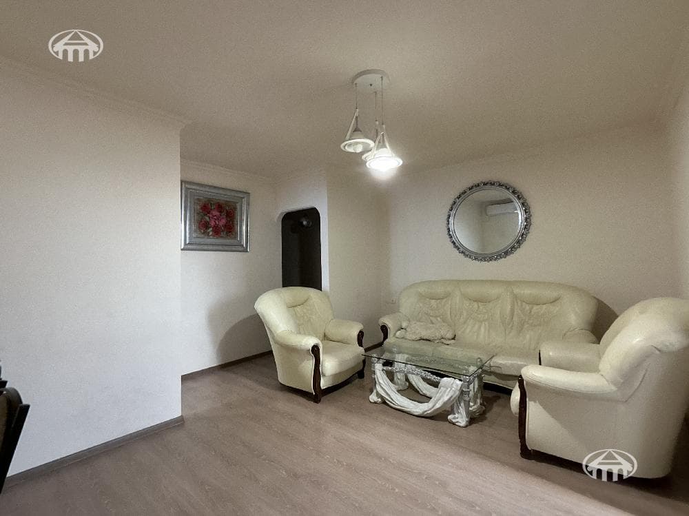 Квартира · 1 комн. · 37 м² · Аджапняк