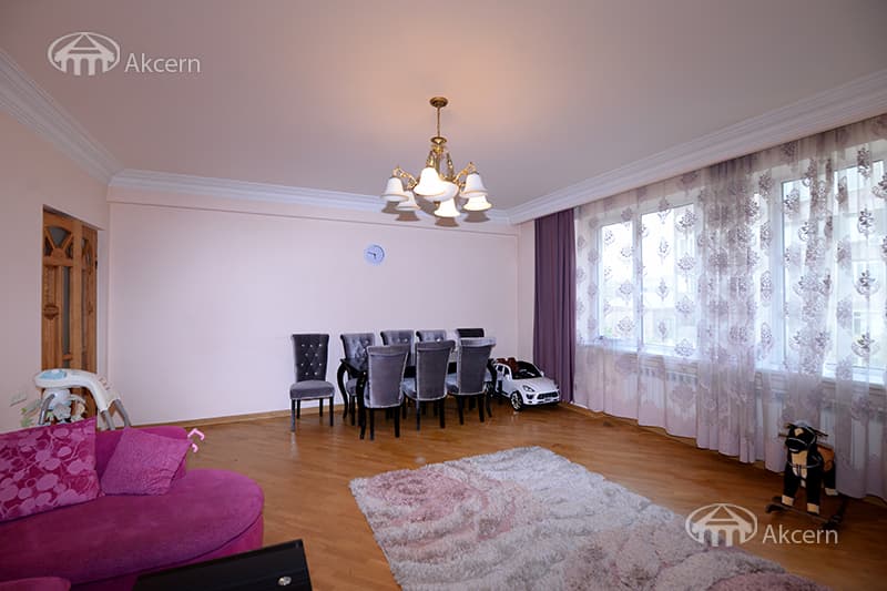Квартира · 4 комн. · 155 м² · Арабкир