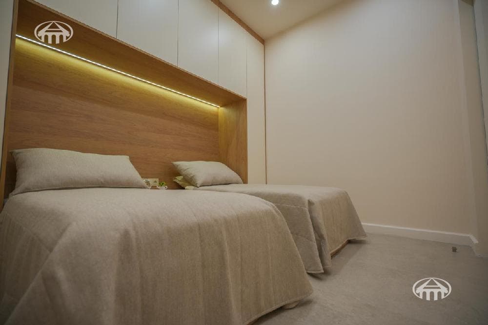 Apartment · 3 rooms · 70 m² · Kentron