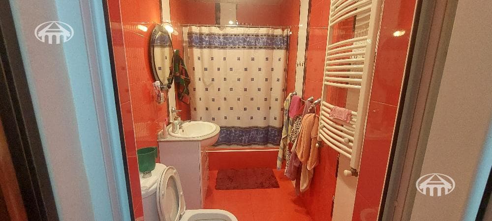 House · 7 rooms · 174 m² · Shengavit