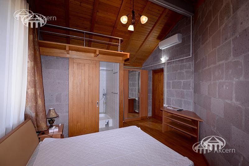 Особняк · 9 комн. · 521 м² · Прошян