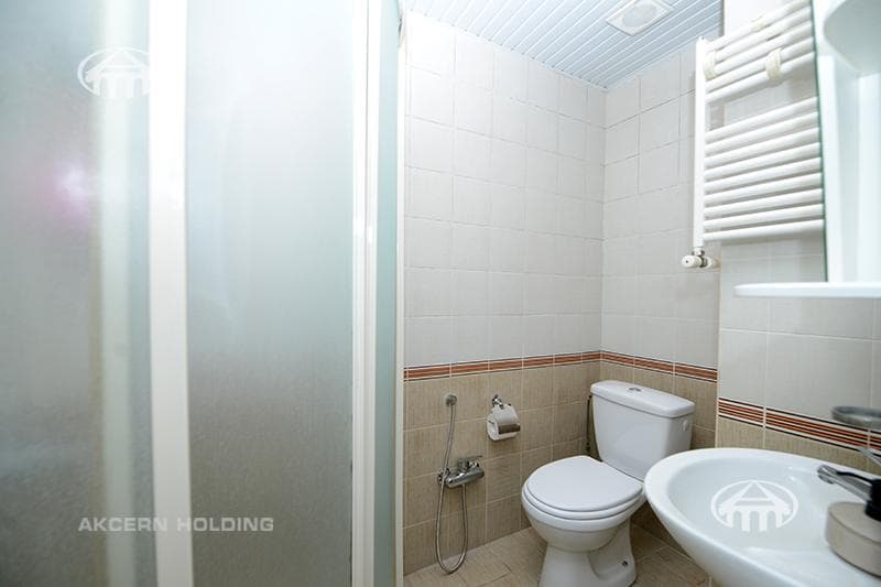 Apartment · 3 rooms · 83 m² · Kentron