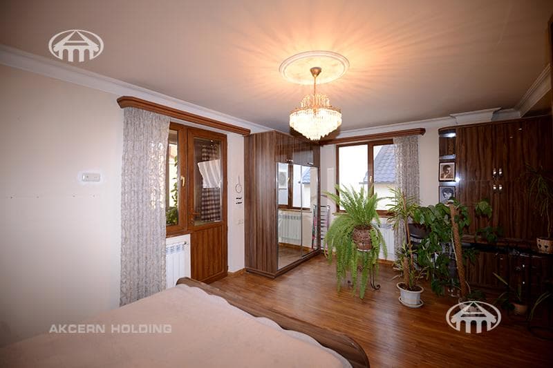 Квартира · 2 комн. · 115 м² · Арабкир