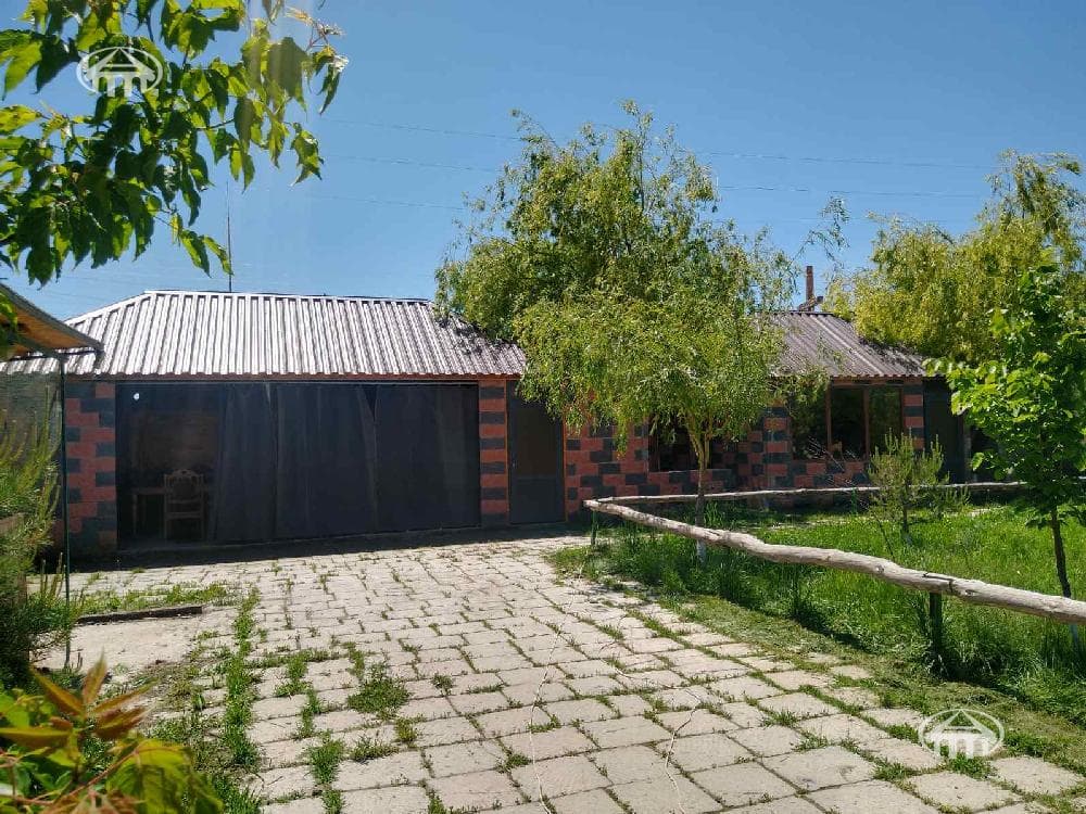 Այլ · 130 մ² · Արզնի