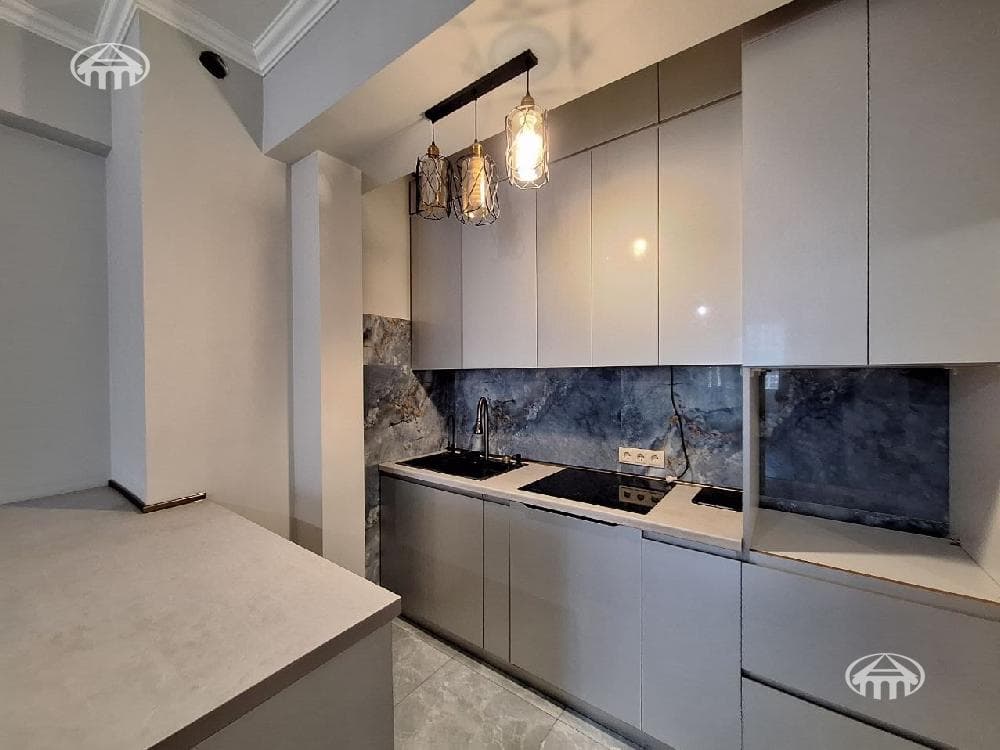 Квартира · 3 комн. · 64 м² · Аджапняк